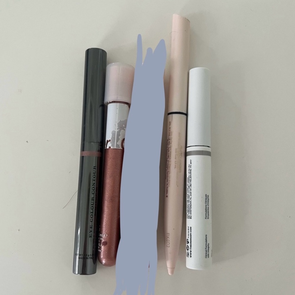 Beauty Destash Rare beauty eyeliner, Burberry eyeshadow, glossier